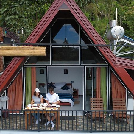 Cloudy Hill Cottage เอลลา ภายนอก รูปภาพ