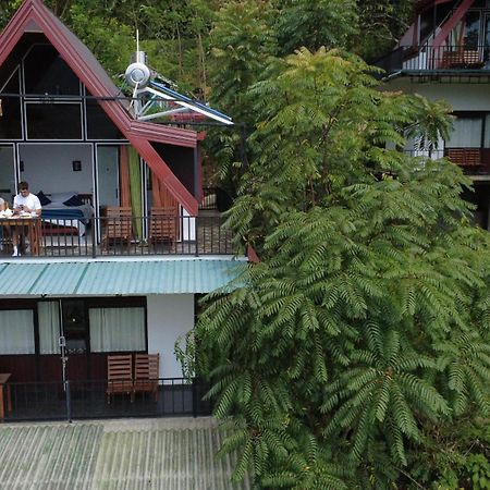 Cloudy Hill Cottage เอลลา ภายนอก รูปภาพ
