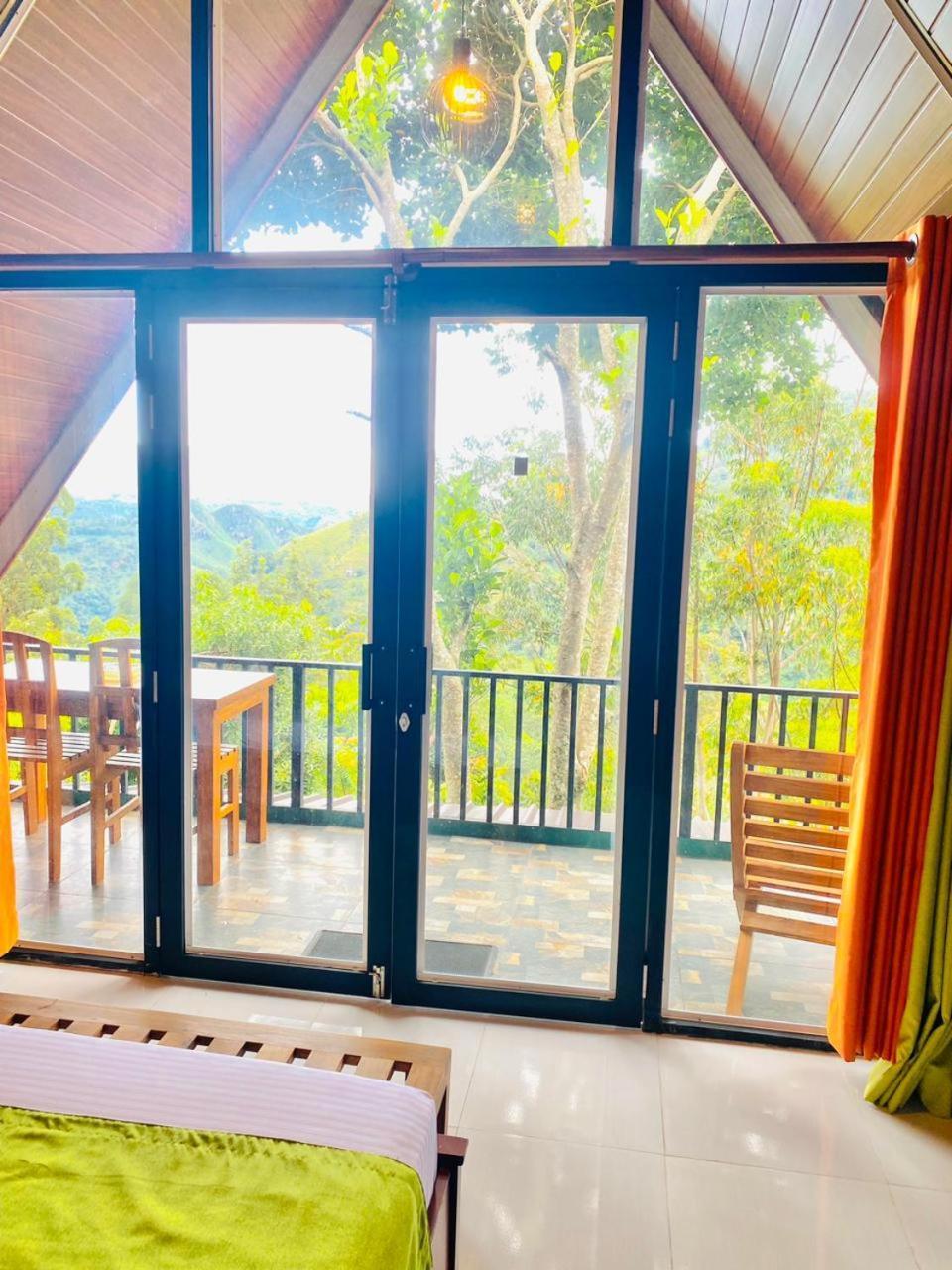 Cloudy Hill Cottage เอลลา ภายนอก รูปภาพ
