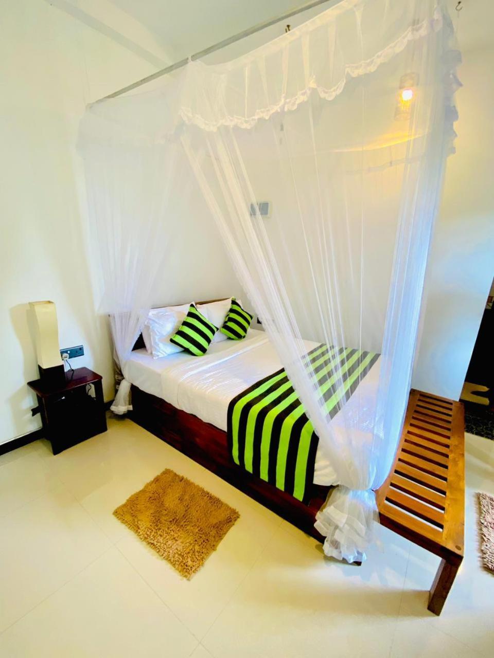 Cloudy Hill Cottage เอลลา ภายนอก รูปภาพ