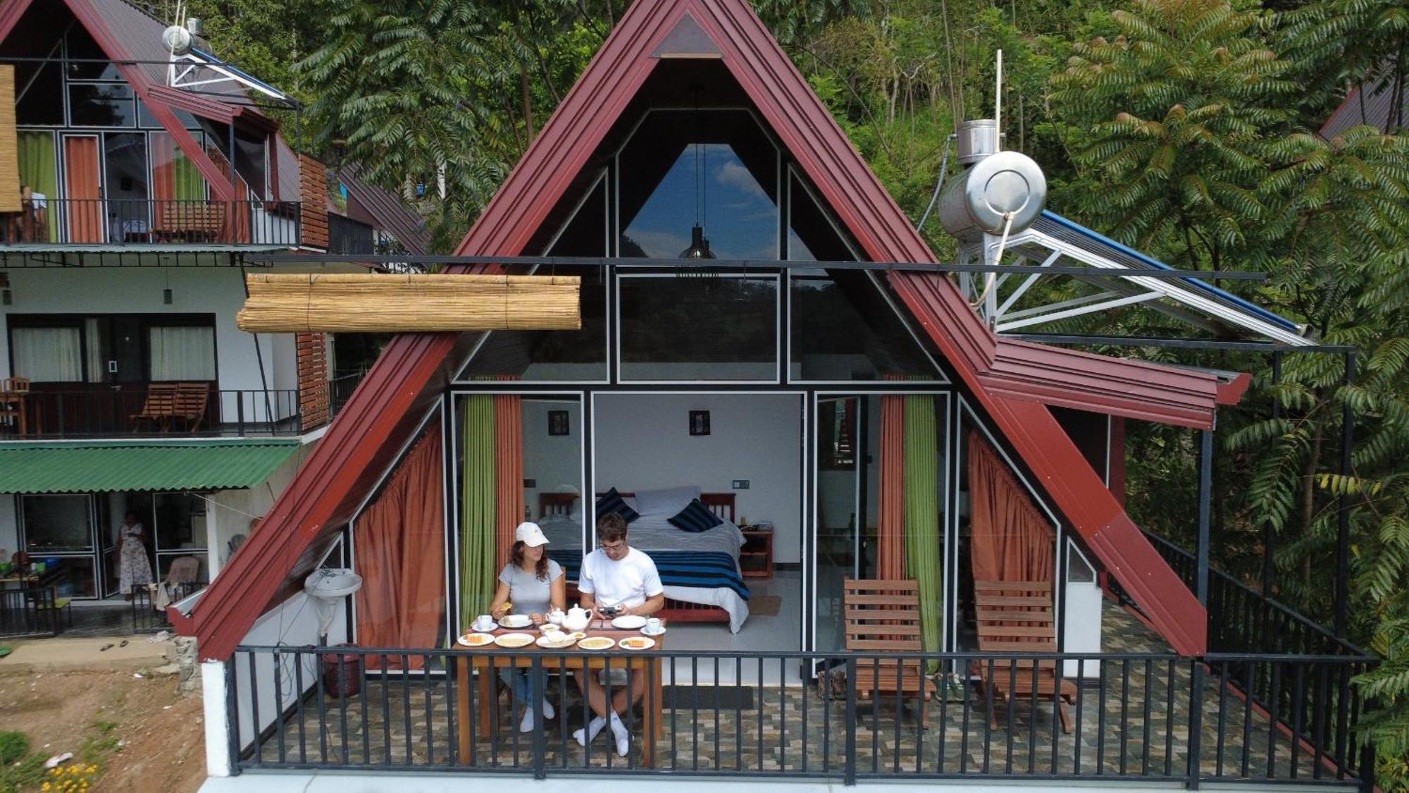 Cloudy Hill Cottage เอลลา ภายนอก รูปภาพ